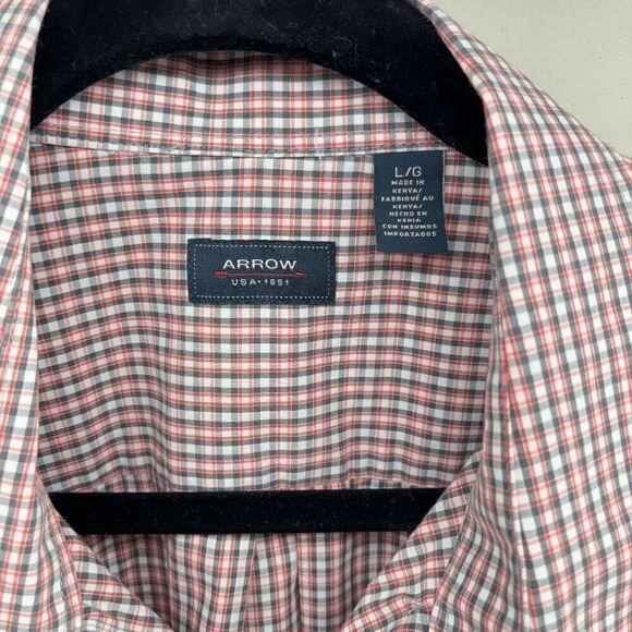 Arrow Men's Large Short Sleeve Button Up Red Gray White Plaid Poplin Shirt - Picture 3 of 3